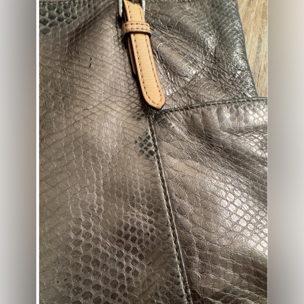 Michael Kors Bag - Picture 9 of 10